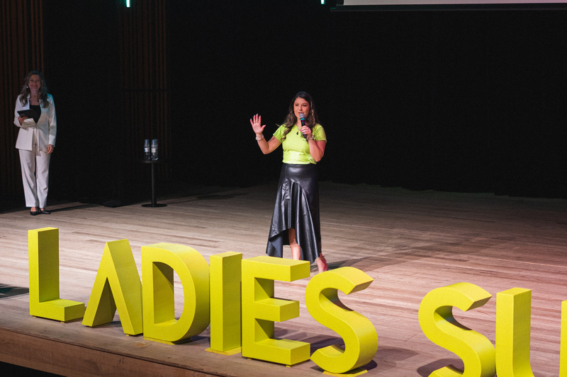 Ladies in Tech promove Beer Pitch a bordo em parceria com South Summit Brazil