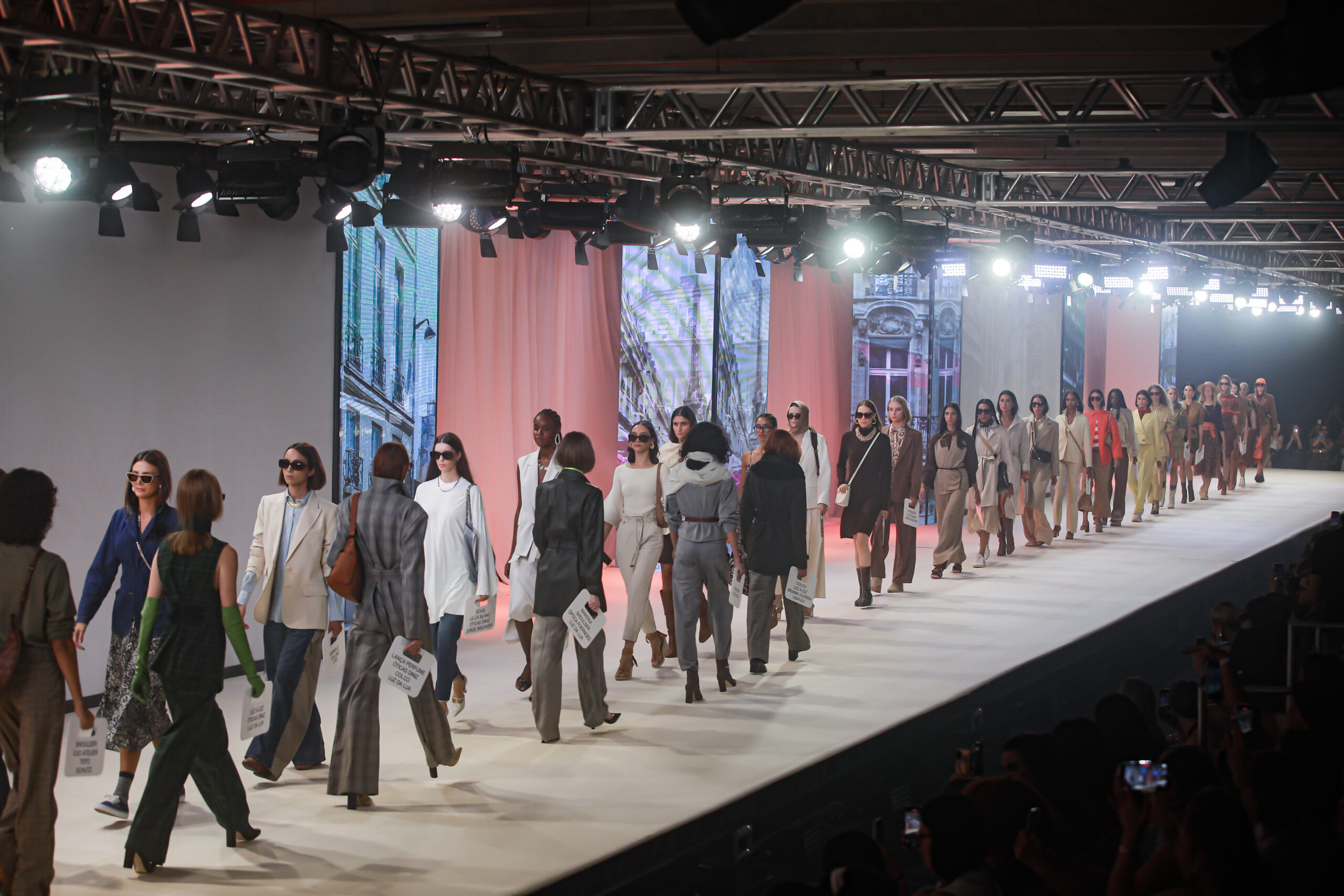 Nova edição do POA Fashion Iguatemi consolida shopping como protagonista da moda