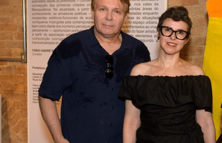 Artista e curador da mostra Arquiteturas Corporais fazem visita guiada nesta sexta-feira no Museu do Paço