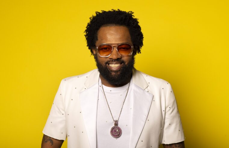 Fecomércio-RS traz Xande de Pilares para show gratuito no Parque da Redenção durante a Semana S