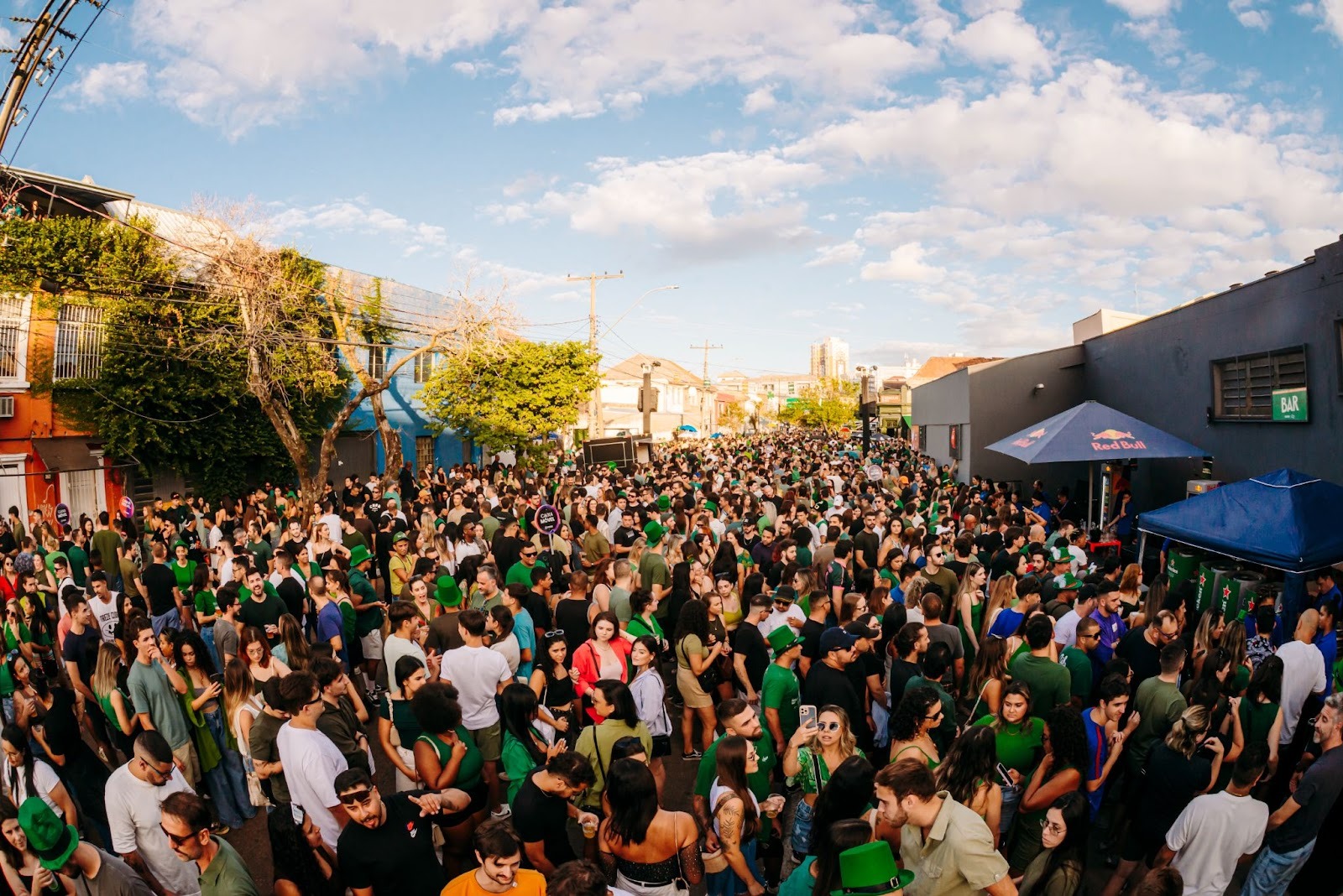 Maior Saint Patrick’s de Porto Alegre chega à 6ª edição com festa de rua e atrações musicais