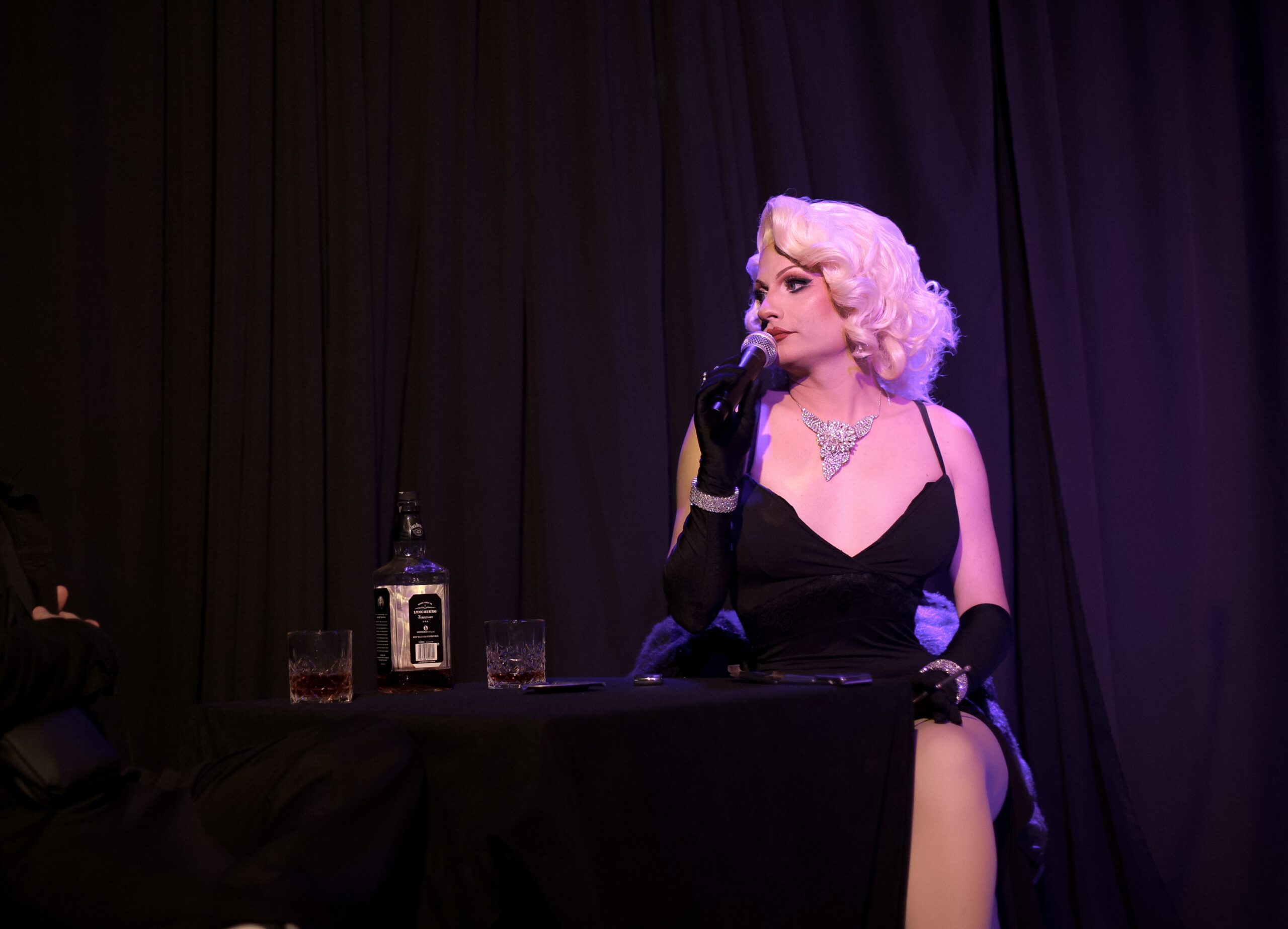 Abigail Foster apresenta espetáculo em maio no Teatro Renascença