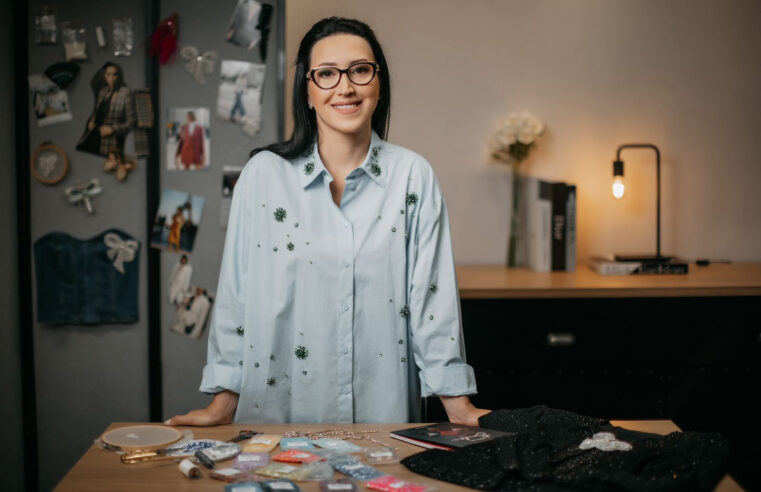 Capão da Canoa abre inscrições para projeto gratuito que capacita mulheres em bordado e geração de renda