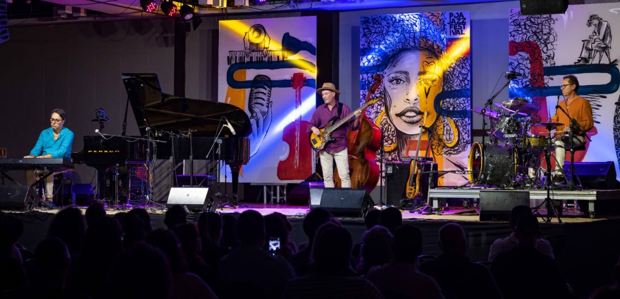 Jambo Trio Connections – Show pré-turnê Alemanha, Holanda e Bélgica