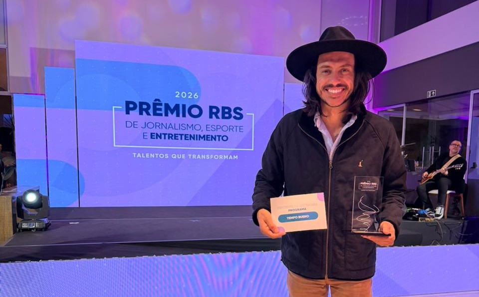 Tempo Bueno, apresentado por Antônio Costaguta, o El Topador, vence prêmio da RBS na categoria Programa