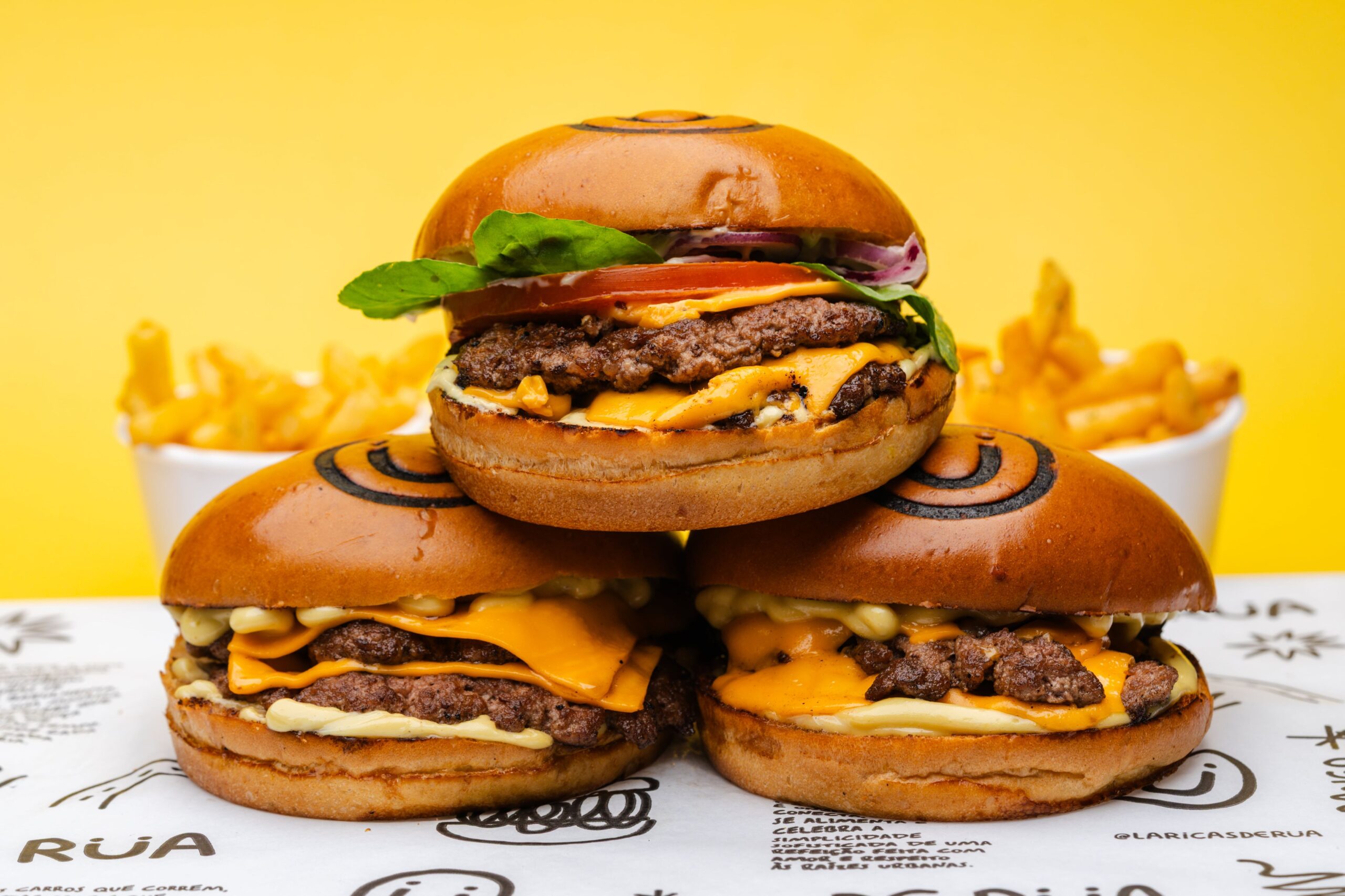 20BARRA9 e De Rua têm meta de doar 1000 burgers em campanha solidária criada para o Dia do Hambúrguer
