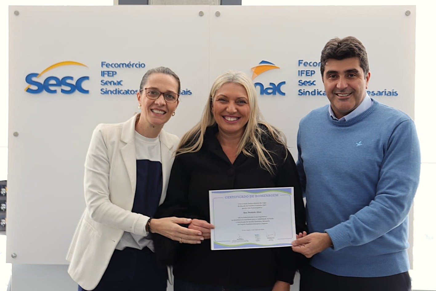 Sesc/RS recebe reconhecimento por atuação junto ao futebol feminino
