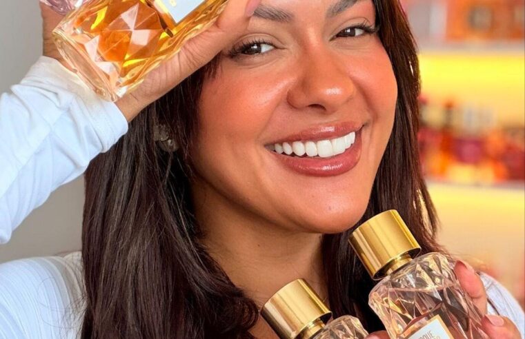 Especialista em perfumaria, Jaqueline Silva, explica as ocasiões de uso da linha Avon Iconic Collection 