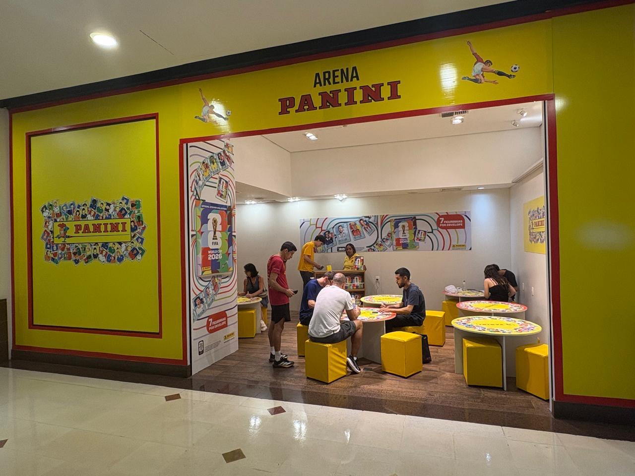 Praia de Belas Shopping recebe Arena Panini com posto oficial de vendas e troca de figurinhas da Copa do Mundo 2026