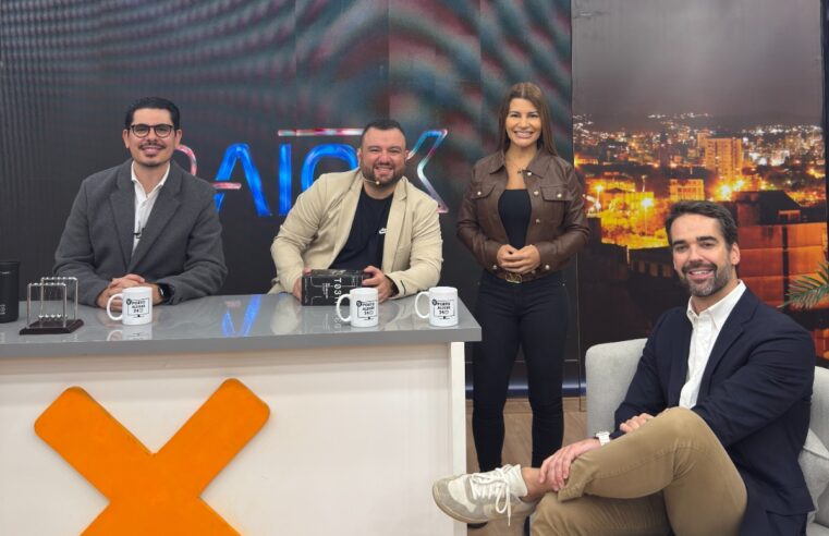 Governador Eduardo Leite inaugura novo estúdio da Porto Alegre 24 Horas TV e celebra expansão do grupo de comunicação