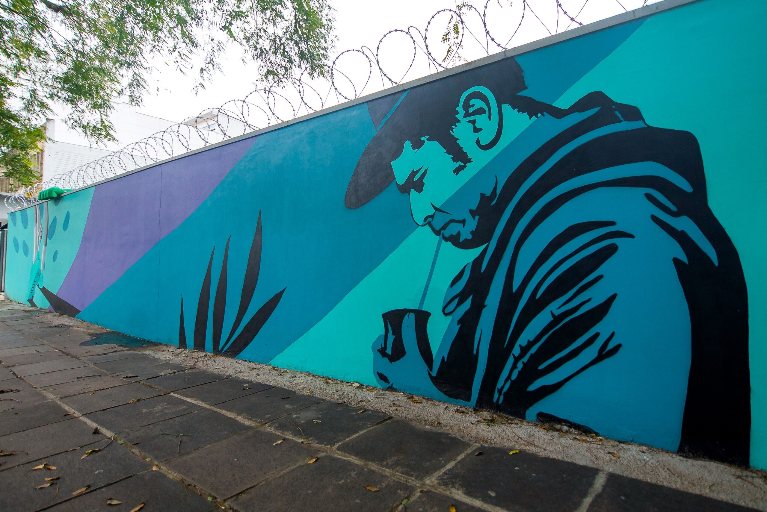 Arte urbana transforma unidade do Weinmann no 4º Distrito em homenagem a Porto Alegre