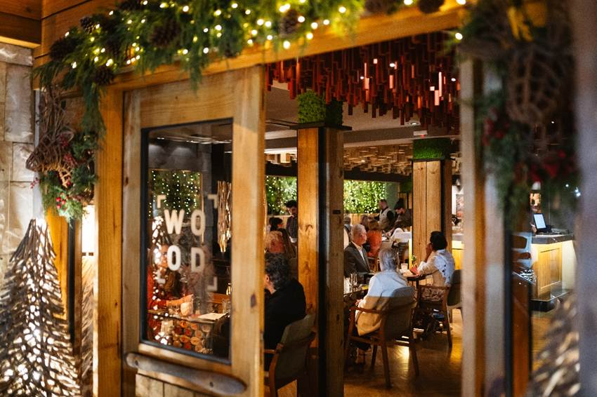 Único hotel 14+ de Gramado aposta em experiência completa para o Dia dos Namorados com jantar assinado por Roberta Sudbrack