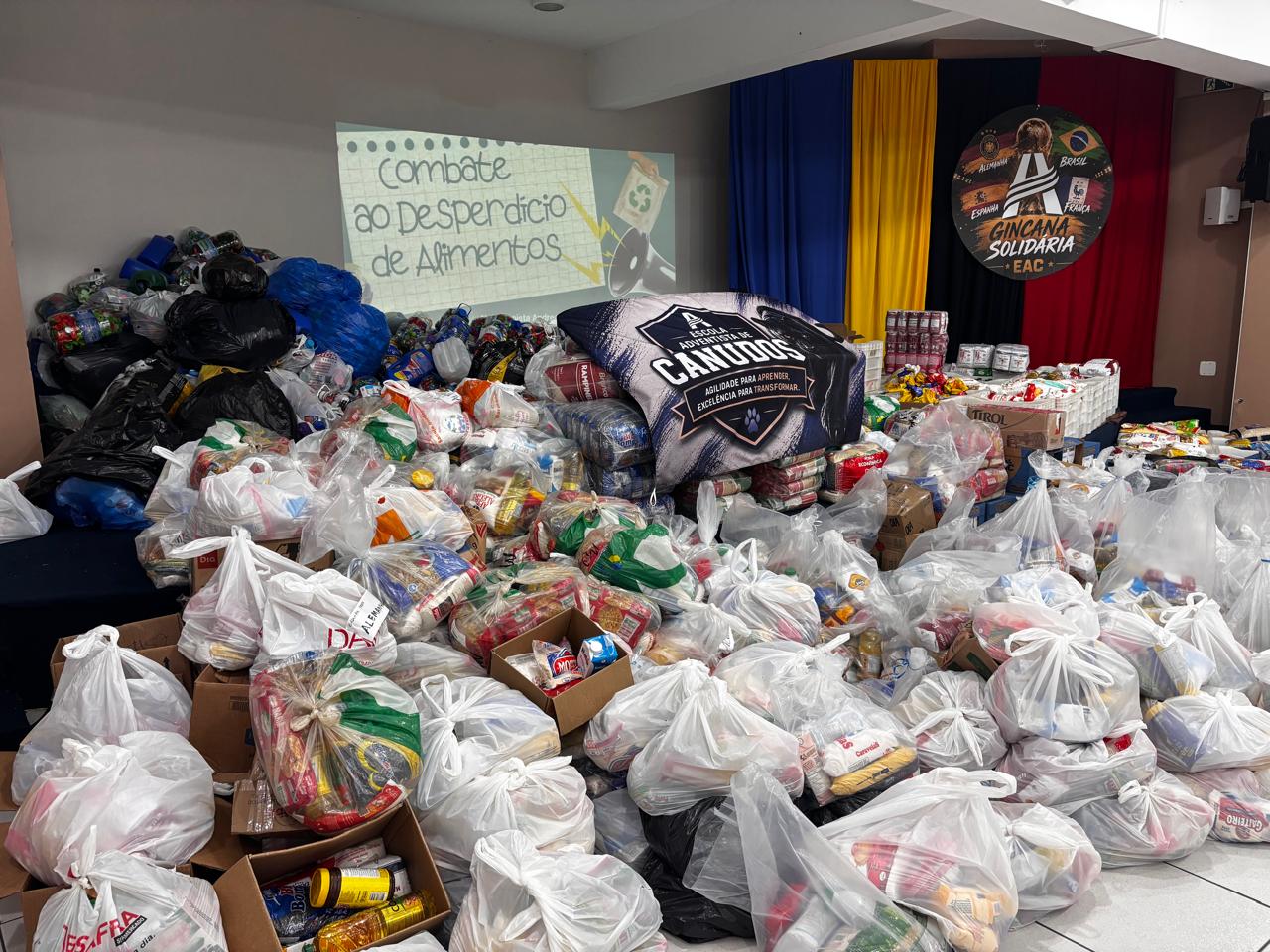Parceria entre o Sesc Mesa Brasil e a Escola Adventista Canudos arrecada mais de 4,4 toneladas de alimentos em escola de Novo Hamburgo