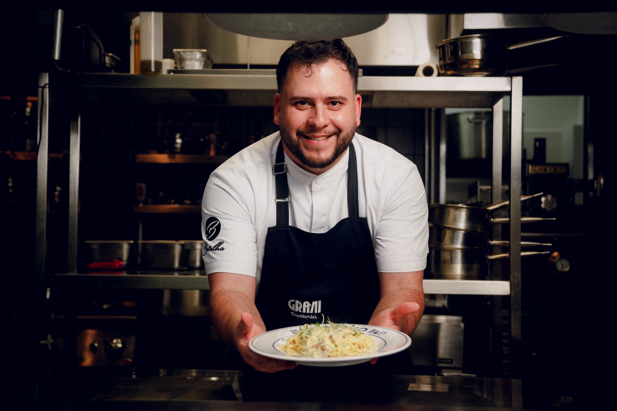Da massa fresca à lasanha de espeto na brasa: Grani Trattoria abre a cozinha – literalmente – ao público