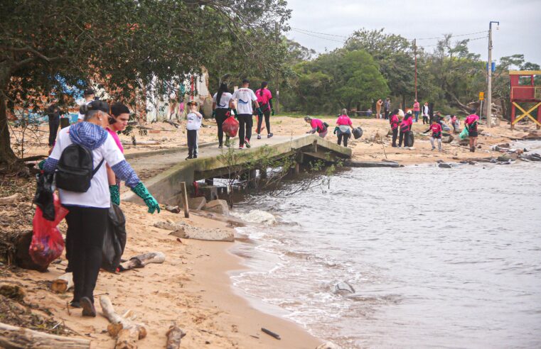 Guaíba recebe mobilização que une natação, limpeza e educação ambiental no Lami