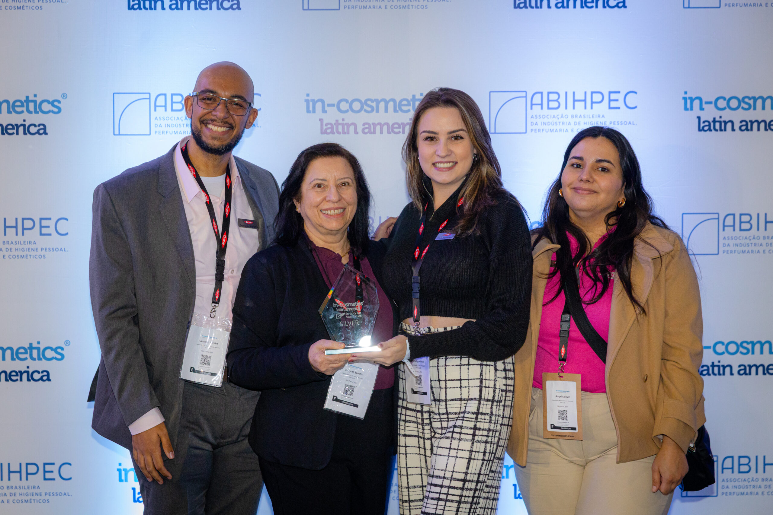 Dow apresenta novo elastômero premiado e reforça conexão entre ciência, sensorialidade e performance na in-cosmetics Latin America 2026