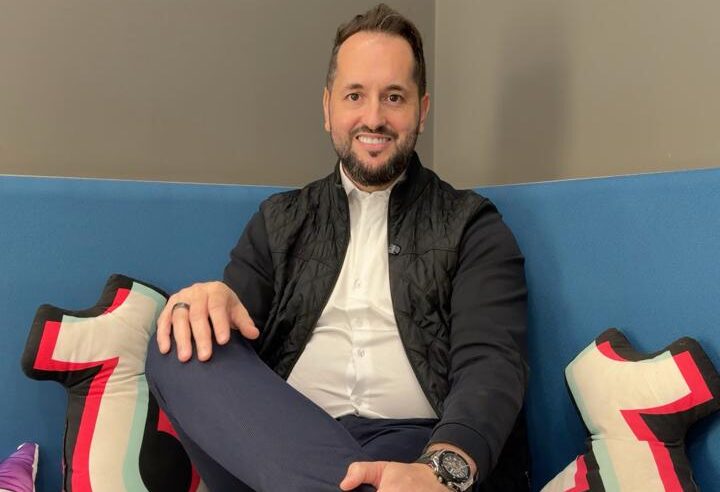 Mercado imobiliário de alto padrão mira o TikTok para transformar atenção em venda