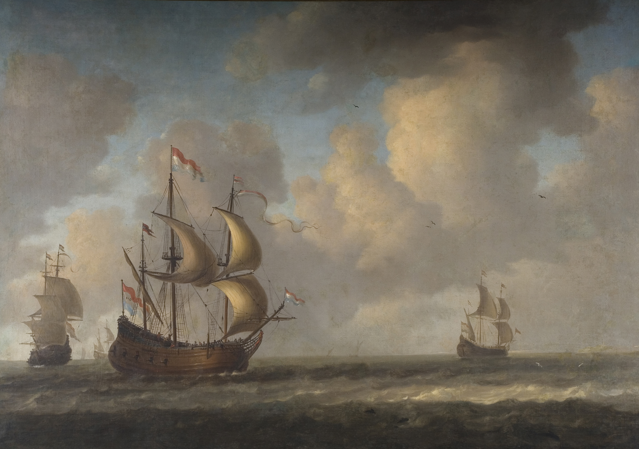 Exposição em Porto Alegre reúne obras que revisitam relações históricas e contemporâneas entre Brasil e Países Baixos